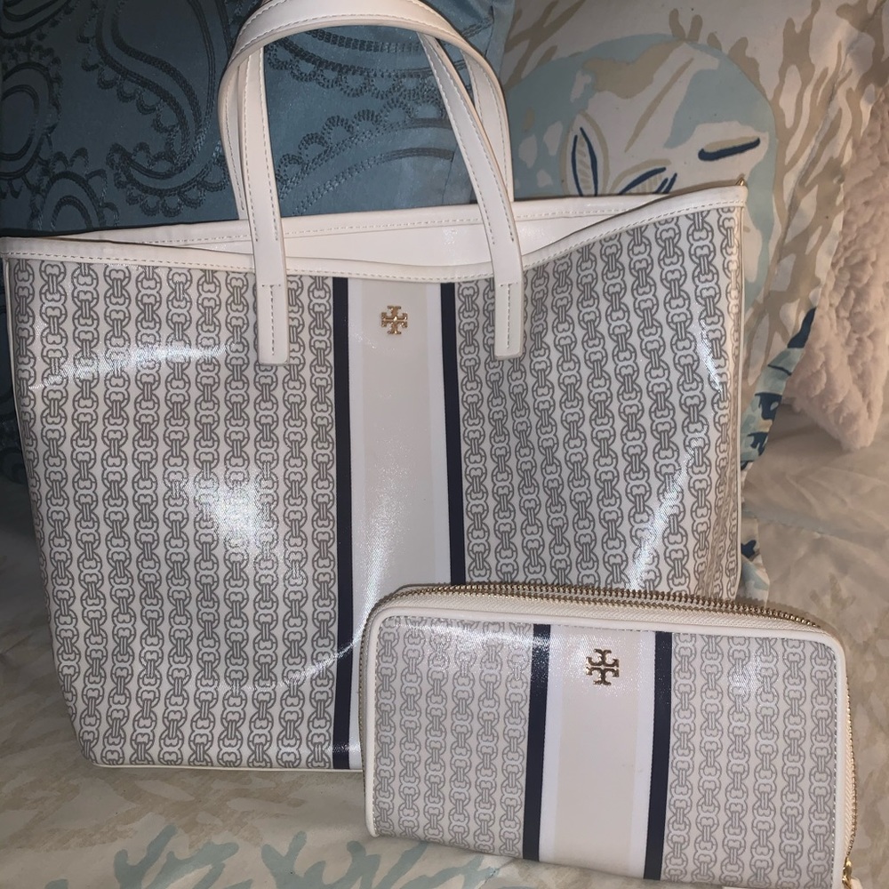 Tory Burch Clutch and Purse Set